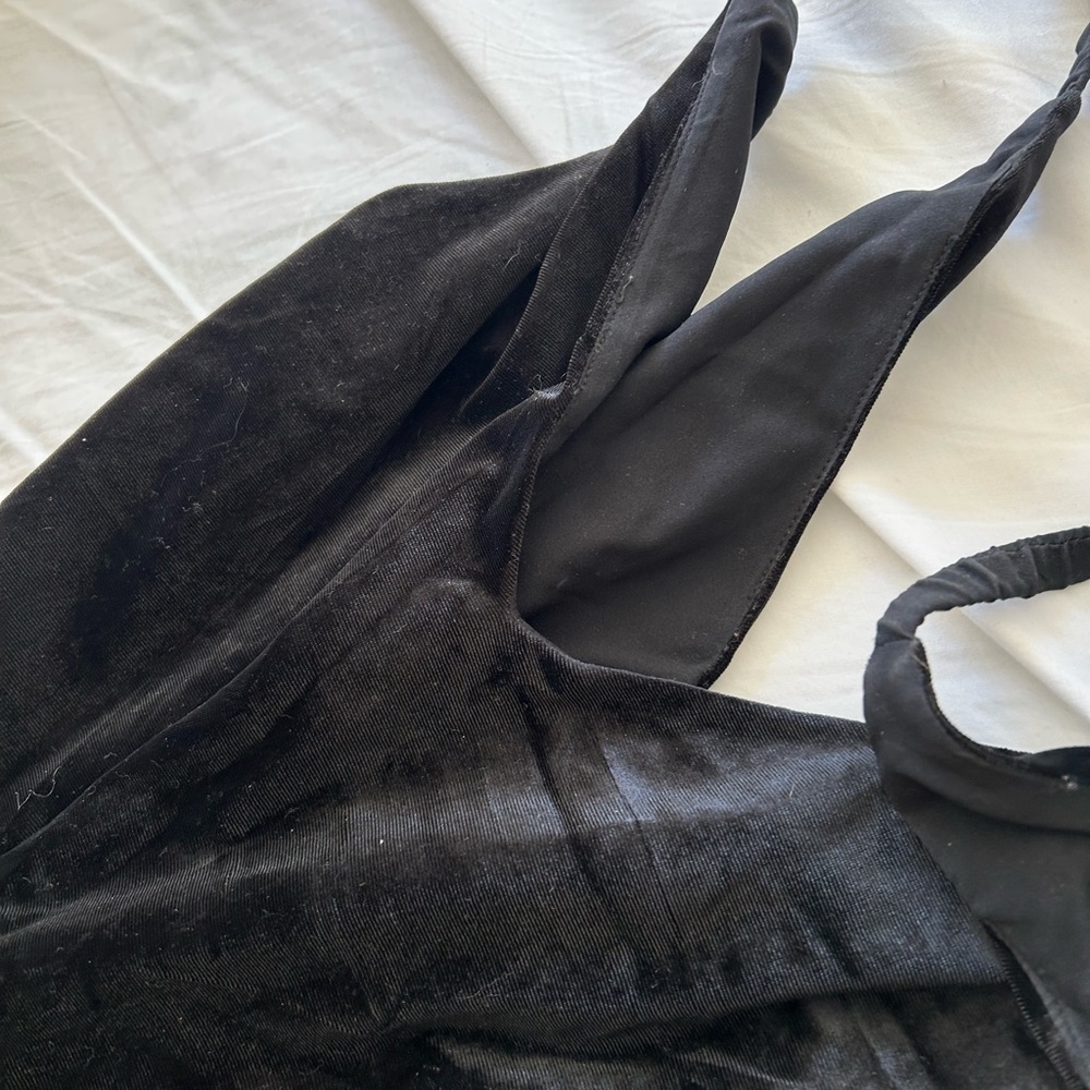 ☀️3/$25 Banana Republic Black Velvet Jumpsuit Sz 6p petite 6 tie waist - Picture 4 of 7